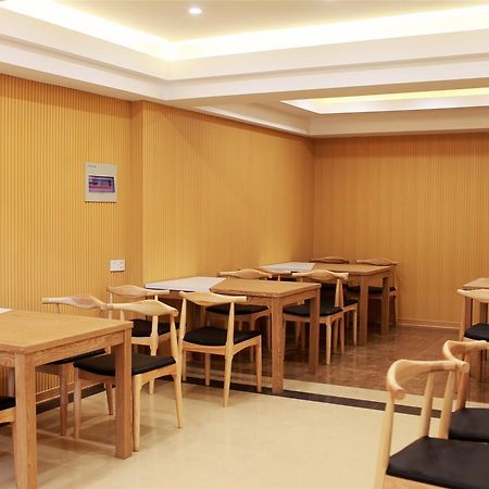 Greentree Inn Zhengzhou Xinzheng City Longhu Town Xiangyun Road Express Hotel Exteriér fotografie