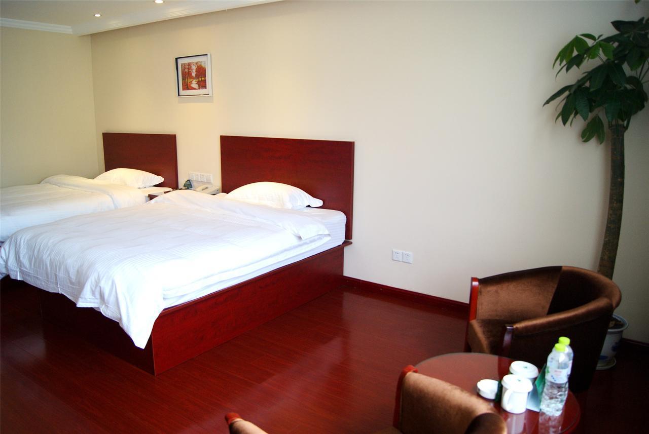 Greentree Inn Zhengzhou Xinzheng City Longhu Town Xiangyun Road Express Hotel Exteriér fotografie